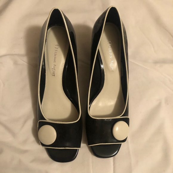 Etienne Aigner Acton Black and White Patent Wedges - Picture 3 of 6